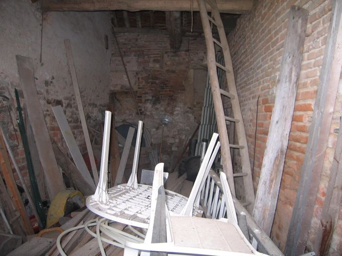 Image No.13-1 Bed Farmhouse for sale