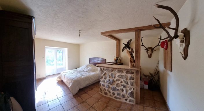 Image No.27-1 Bed House for sale