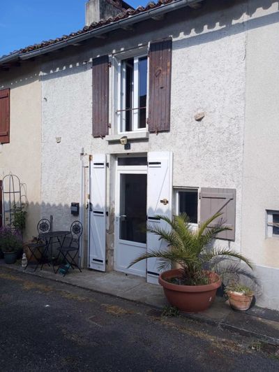 Image No.1-Maison de 1 chambre à vendre à Épenède