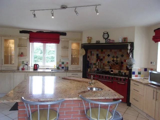 Image No.9-Maison de 6 chambres à vendre à Le Dorat