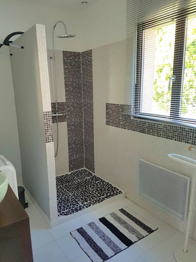 Image No.15-6 Bed House for sale