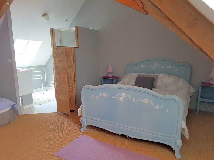 Image No.17-6 Bed House for sale