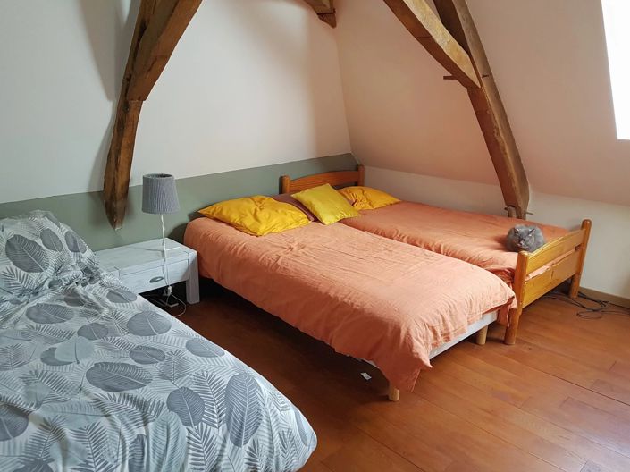 Image No.9-6 Bed House for sale