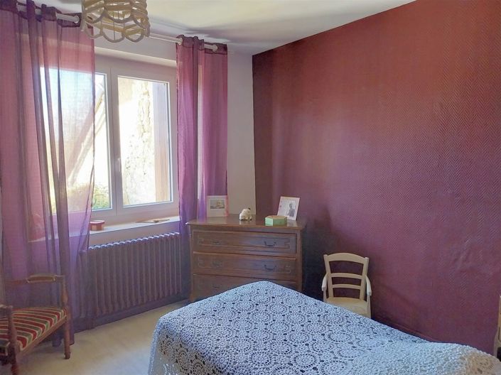 Image No.11-4 Bed House for sale