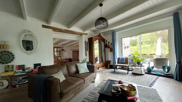 Image No.14-7 Bed House for sale