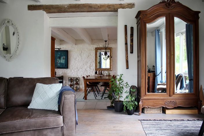 Image No.18-7 Bed House for sale