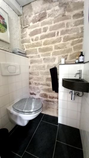 Image No.23-7 Bed House for sale