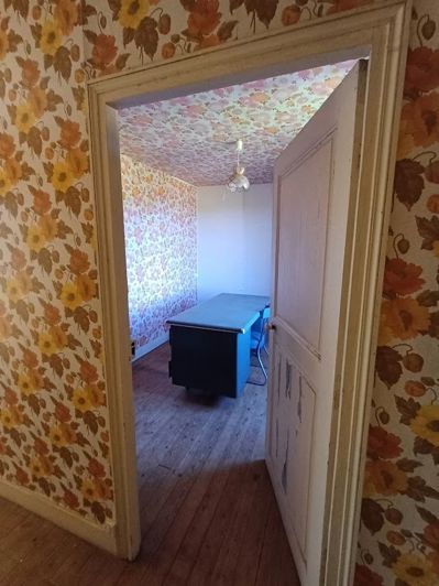 Image No.22-4 Bed House for sale