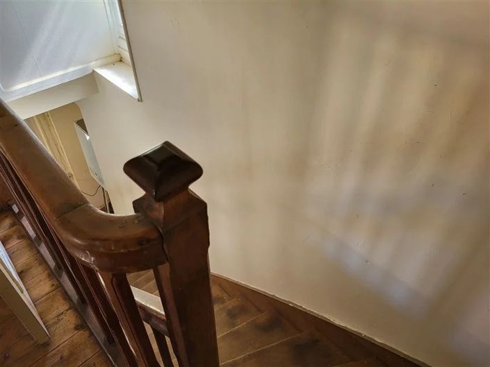 Image No.8-4 Bed Farmhouse for sale