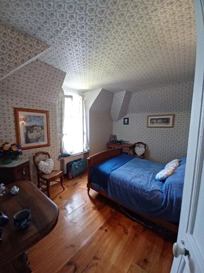 Image No.15-6 Bed House for sale