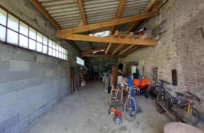 Image No.22-6 Bed House for sale