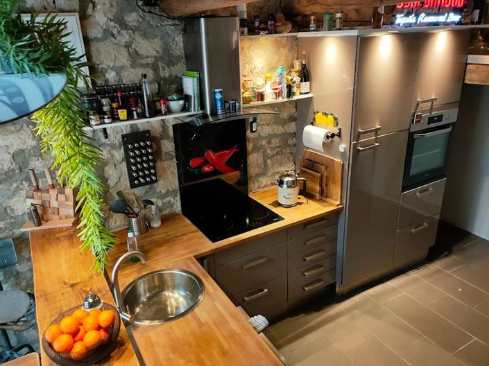 Image No.8-3 Bed House for sale