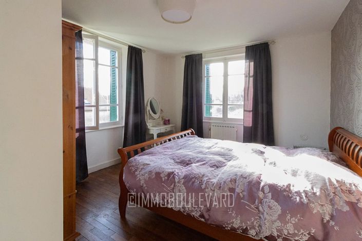 Image No.11-4 Bed House for sale