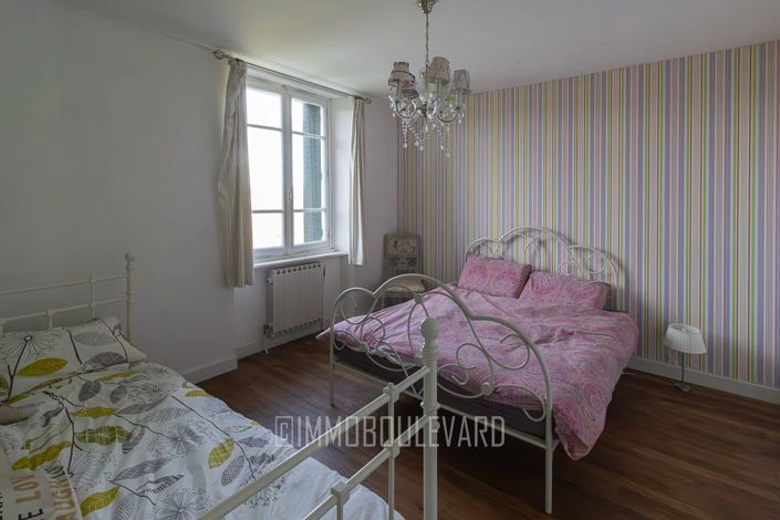 Image No.13-4 Bed House for sale