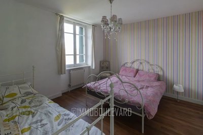 a5f52112d196f055c329fc52a0c63d74fe9e14ea91180