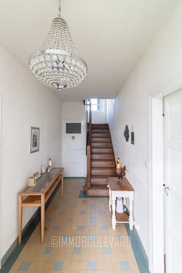 Image No.3-4 Bed House for sale