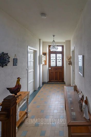 Image No.4-4 Bed House for sale