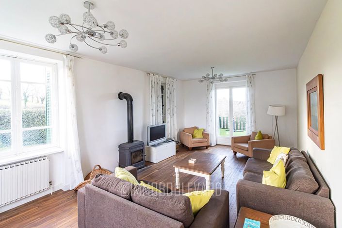 Image No.5-4 Bed House for sale