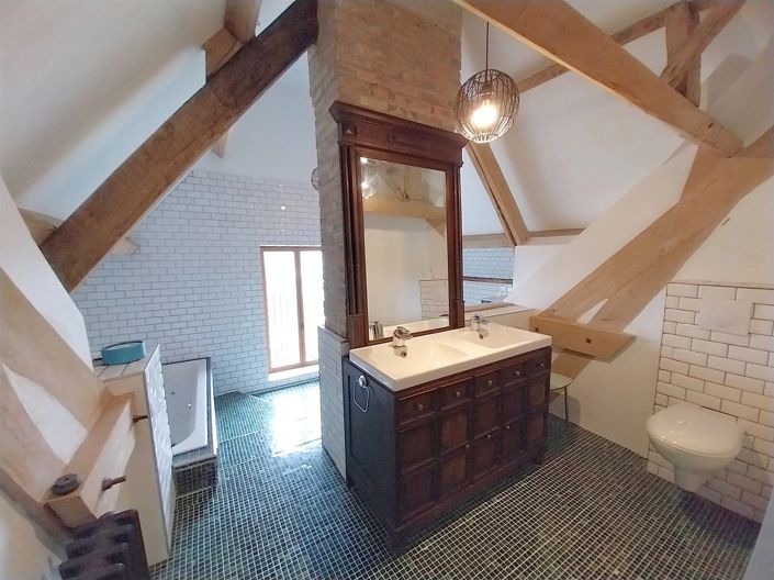 Image No.18-5 Bed House for sale