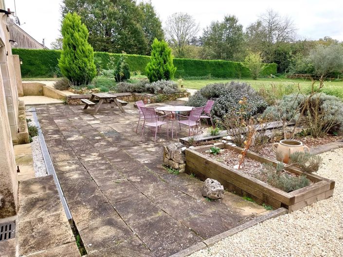 Image No.22-5 Bed House for sale