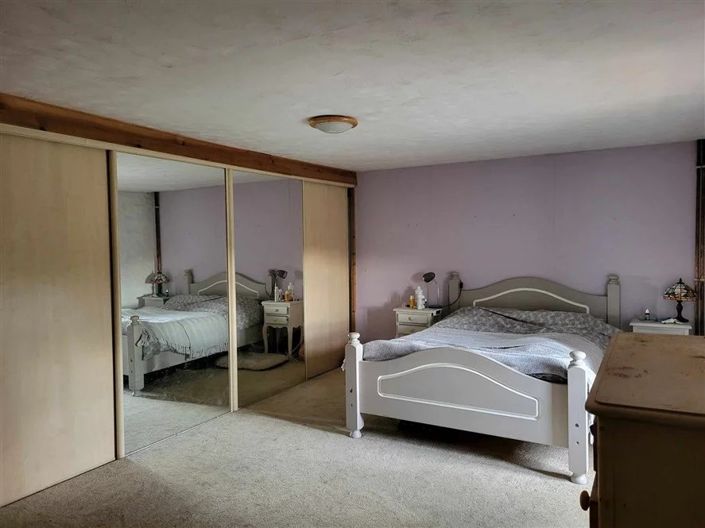 Image No.14-3 Bed House for sale