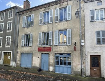 1 - Bellac, House