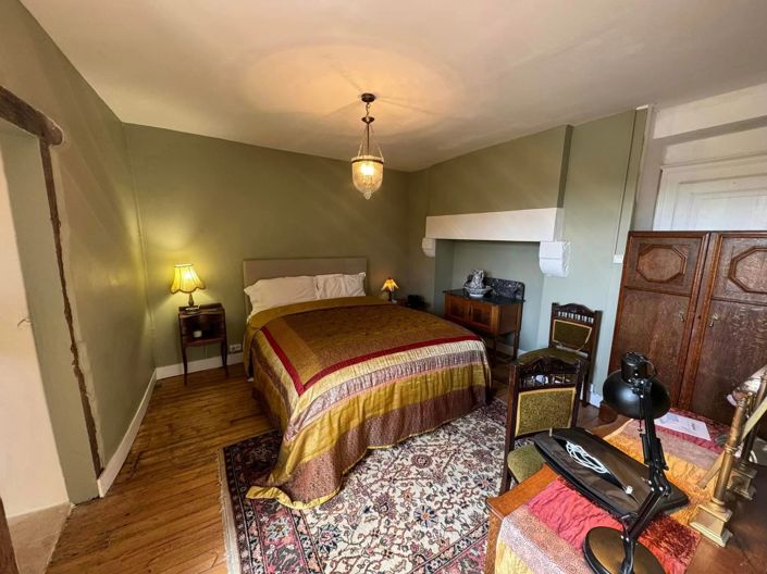 Image No.10-House for sale