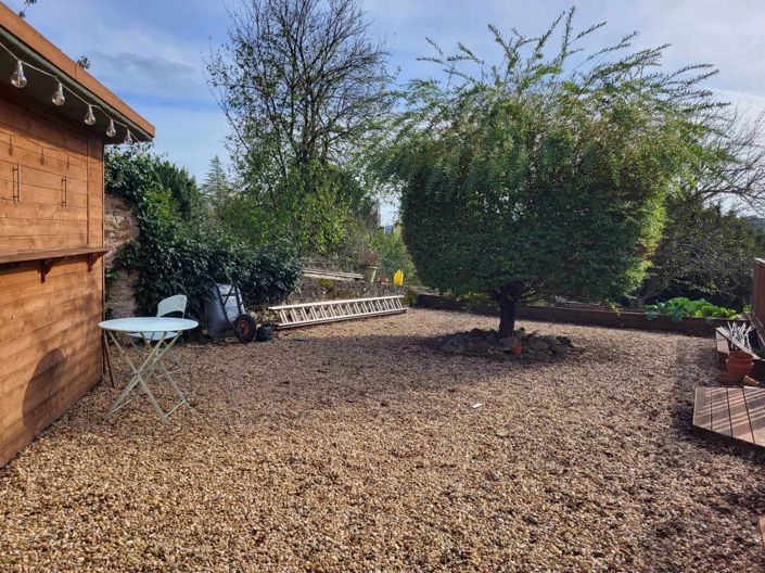 Image No.25-House for sale