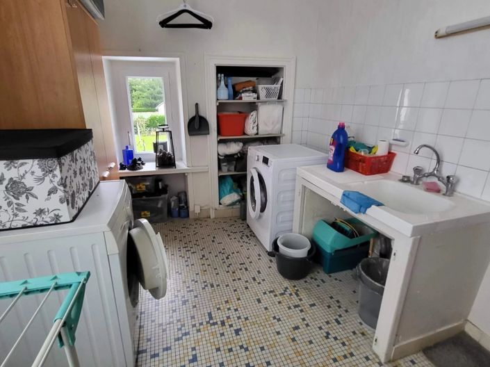Image No.19-4 Bed House for sale