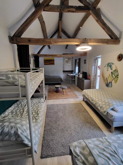 Image No.20-4 Bed House for sale