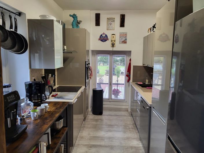 Image No.4-4 Bed House for sale