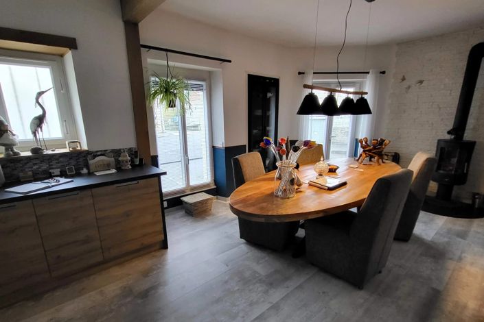 Image No.5-4 Bed House for sale