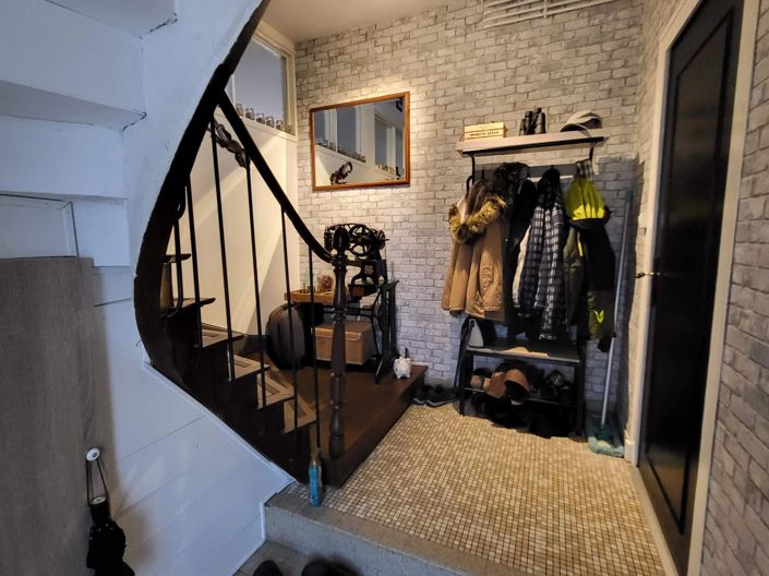 Image No.8-4 Bed House for sale