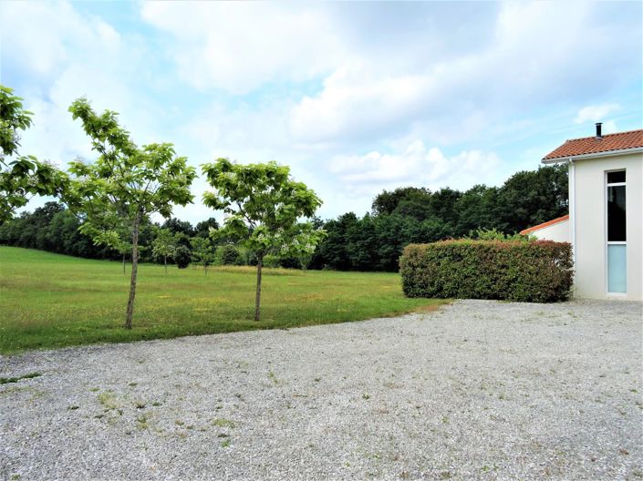 Image No.5-Villa de 4 chambres à vendre à Rouzède