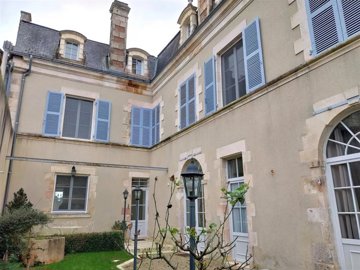 1 - Saint-Savin, Maison