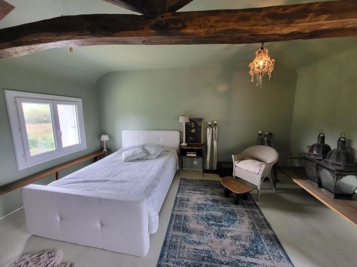 Image No.15-2 Bed Farmhouse for sale