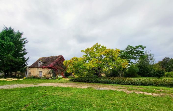 Image No.5-2 Bed Farmhouse for sale
