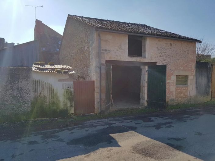 Image No.12-2 Bed House for sale