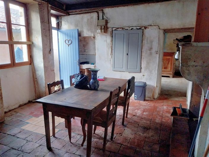 Image No.3-2 Bed House for sale