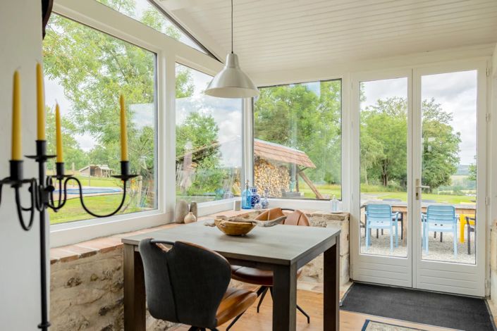 Image No.17-8 Bed House for sale