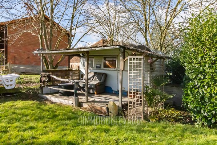 Image No.38-1 Bed House for sale