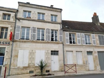 1 - Saint-Savin, Propriété