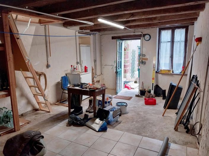 Image No.13-3 Bed House for sale