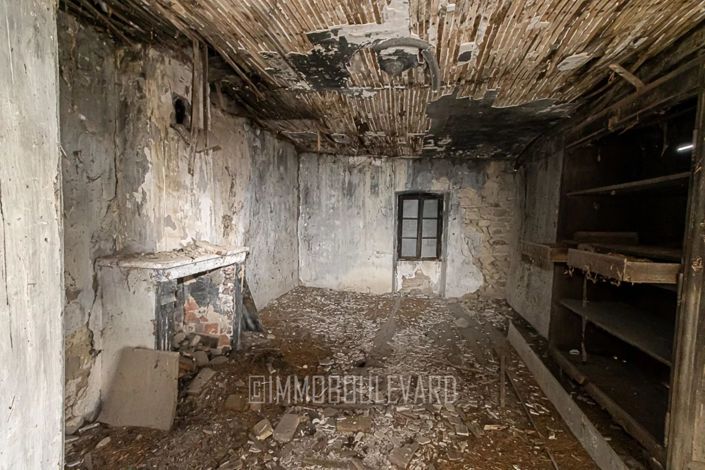 Image No.17-2 Bed House for sale