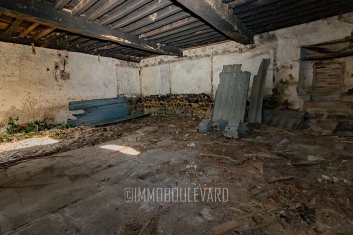 Image No.9-2 Bed House for sale