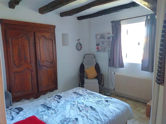 Image No.10-5 Bed House for sale