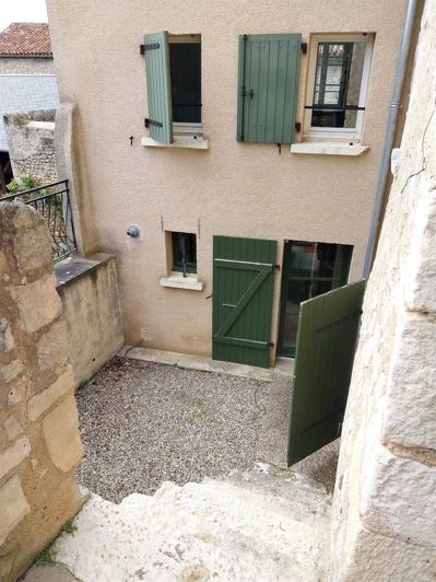 Image No.14-3 Bed House for sale