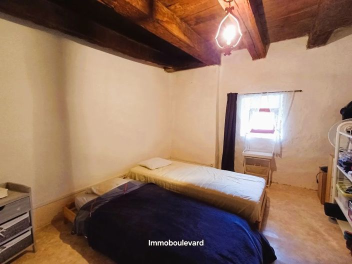 Image No.21-2 Bed House for sale