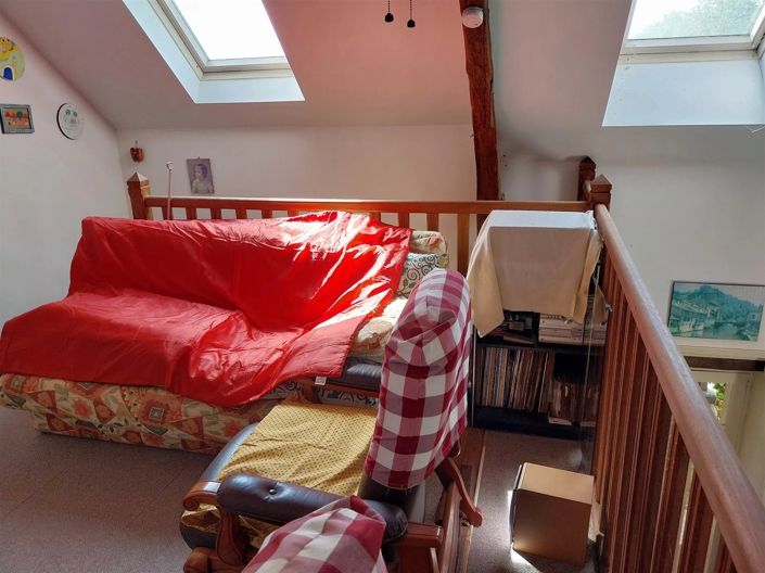 Image No.6-2 Bed House for sale