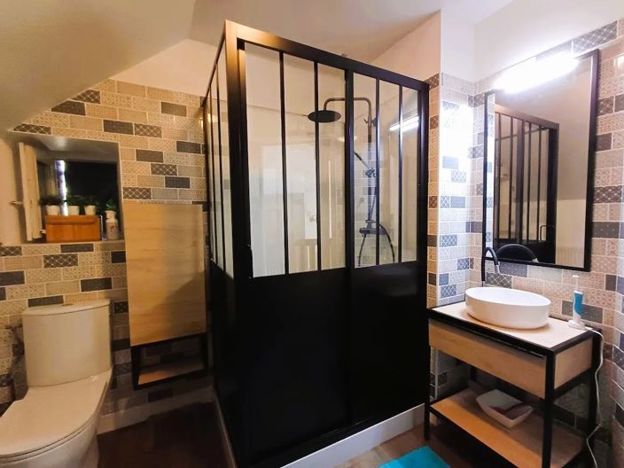 Image No.22-4 Bed House for sale